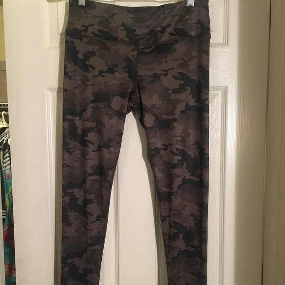 90 degree camo leggings